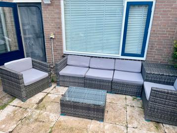 Loungeset Verona – Wicker Antraciet | Compleet beschikbaar voor biedingen
