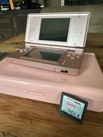 Nintendo DS Lite Rose Gold - lader - spel - en grote ds case, Spelcomputers en Games, Spelcomputers | Nintendo DS, ., Ophalen of Verzenden