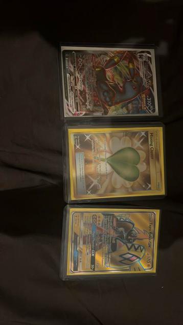 Umbreon vmax missing clover en tapu koko gx  beschikbaar voor biedingen