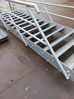 Stalen steektrap, Ophalen, Zo goed als nieuw