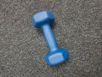 1 Dumbbell - Halter - Blauw - 3 kg - Nooit gebruikt!  beschikbaar voor biedingen