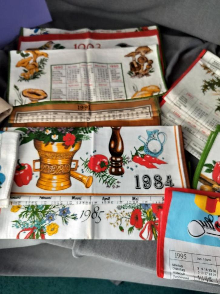 Vintage Jaar Kalender Theedoeken - Diverse Jaartallen, Huis en Inrichting, Keuken | Textiel, Ophalen of Verzenden