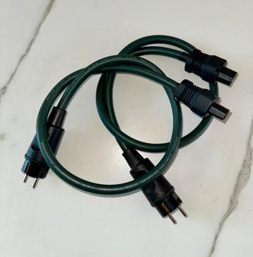 Furutech Powercord 2x beschikbaar voor biedingen