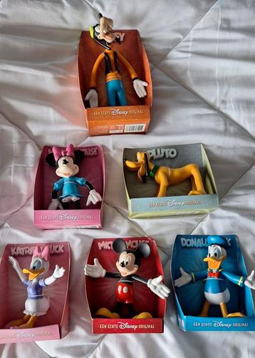 Te koop 6 originele Disney figuren nog in de verpakking  beschikbaar voor biedingen