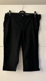 Yessica zwarte capribroek, Kleding | Dames, Broeken en Pantalons, Maat 42/44 (L), Ophalen of Verzenden, Zo goed als nieuw, Driekwart