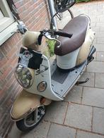 Kymco snor scooter, Fietsen en Brommers, Gebruikt, Kymco, Ophalen of Verzenden, Benzine