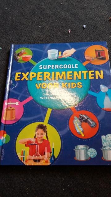 Supercoole Experimenten voor Kids - Wetenschap Boek beschikbaar voor biedingen