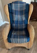 Rotan fauteuil / rieten stoel, Huis en Inrichting, Fauteuils, Ophalen, Gebruikt