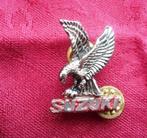 Oude metalen pin Suzuki. Adelaar., Verzamelen, Speldjes, Pins en Buttons, Ophalen of Verzenden, Zo goed als nieuw, Transport, Speldje of Pin