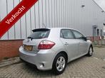 Toyota Auris 1.8 Full Hybrid Limited, 4 cilinders, Origineel Nederlands, Bedrijf, 26 km/l