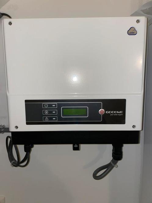 Omvormer zonnepanelen goodwe solis, Hobby en Vrije tijd, Elektronica-componenten, Zo goed als nieuw, Ophalen of Verzenden