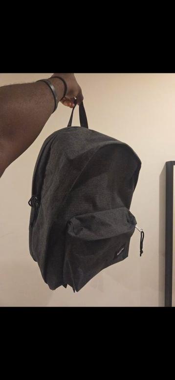 Eastpak BACK TO WORK Rugzak, 27 Liter, 15 inch laptopvak beschikbaar voor biedingen