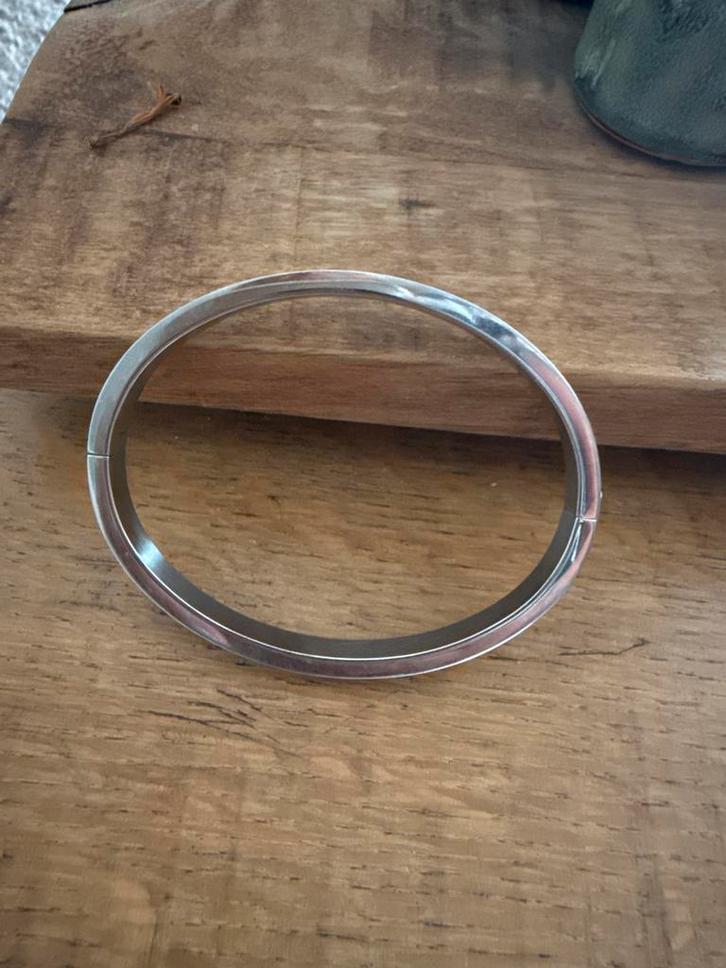 Stalen Armband - Zilverkleurig, Sieraden, Tassen en Uiterlijk, Armbanden, Zo goed als nieuw, Staal, Zilver, Ophalen of Verzenden