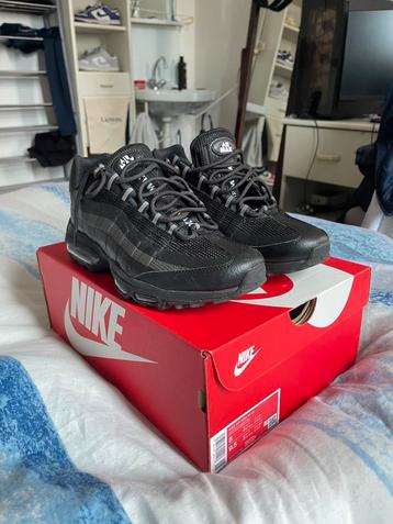 Nike airmax ul maat 41 beschikbaar voor biedingen