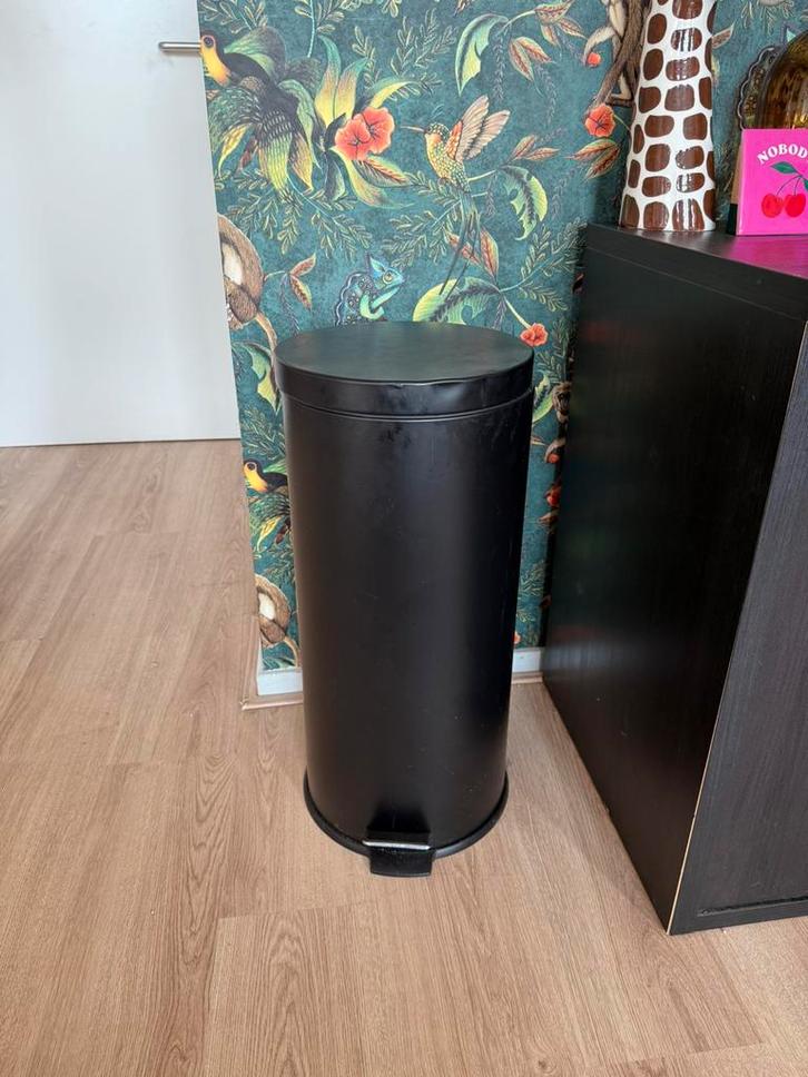 Prullenbak DEKSEL AFGEBROKEN, Huis en Inrichting, Woonaccessoires | Prullenbakken, Zo goed als nieuw, Metaal, Minder dan 50 cm