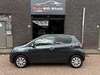 Peugeot 108 1.0 e-VTi Allure |Carplay|Camera|Bomvol!, Voorwielaandrijving, Stof, Gebruikt, 4 stoelen