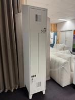 Nieuwe Z-garderobekast