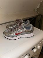 Nike sneakers maat 39, Ophalen of Verzenden, Zo goed als nieuw, Sneakers of Gympen