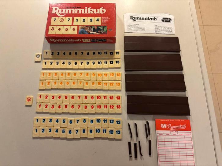 Rummikub Bordspel Goliath vintage 2-4 spelers + score block!, Hobby en Vrije tijd, Gezelschapsspellen | Bordspellen, Zo goed als nieuw