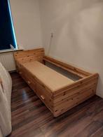 1 persoons houten bed met lades, Huis en Inrichting, Slaapkamer | Complete slaapkamers, Zo goed als nieuw, Ophalen
