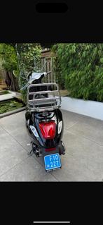 Piaggio Vespa Primavera - Geel Kenteken - 8xxx km, Fietsen en Brommers, Brommers | Vespa, Ophalen, Overige modellen, Maximaal 45 km/u