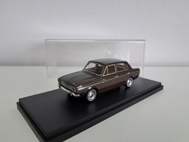 Singer Vogue 1967 burnt almond metallic (1:43, Silas Models), Hobby en Vrije tijd, Modelauto's | 1:43, Nieuw, Auto, Overige merken