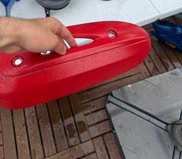 Piaggio zip hitteschild rood beschikbaar voor biedingen