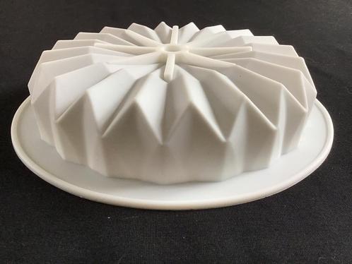 Siliconen taartvorm mal diamant cakevorm bakvorm vorm 5.5 dl, Hobby en Vrije tijd, Taarten en Cupcakes maken, Nieuw, Bakvorm, Taarten