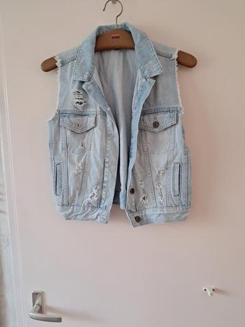 spijkervestje beschikbaar voor biedingen