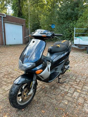 Gilera Runner 50cc | Voor de handige | Geen sleutel/papieren beschikbaar voor biedingen