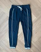 Vingino broek / jogging, blauw, maat 128 (8), Broek, Meisje, Ophalen of Verzenden, Zo goed als nieuw