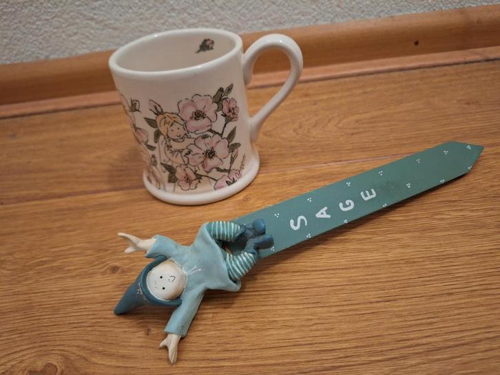 Annekabouke Mok & Plantenpin Set, Huis en Inrichting, Keuken | Servies, Zo goed als nieuw, Kop(pen) en/of Schotel(s), Overige stijlen