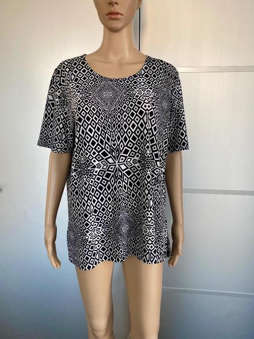 G412 Lang top shirt mt. L=42/44 zwart/wit Cadi-Gales, Kleding | Dames, Tops, Zo goed als nieuw, Maat 42/44 (L), Wit, Korte mouw