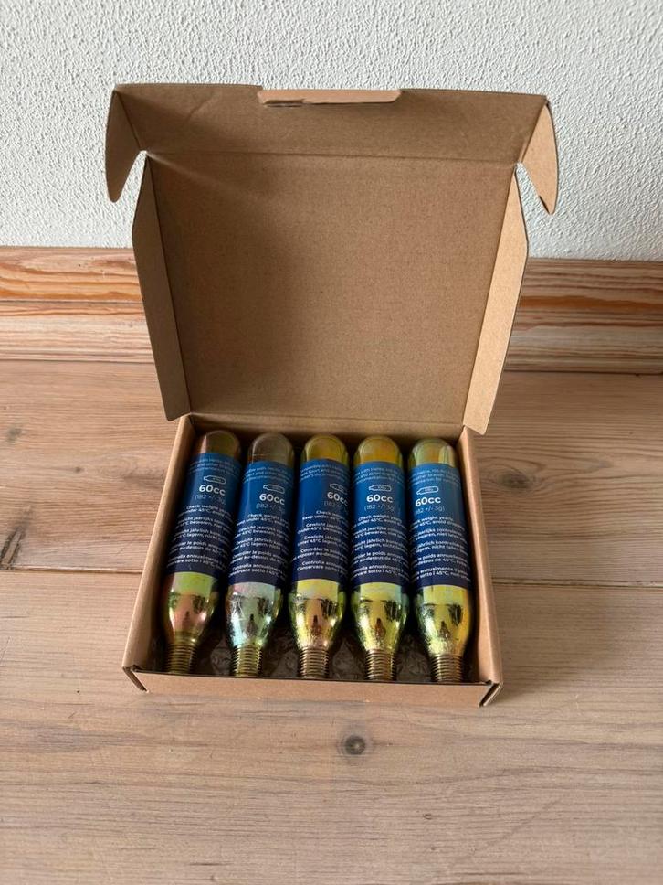 Nieuwe 50cc en 60cc CO2 capsules patronen voor airbag vest, Dieren en Toebehoren, Paarden en Pony's | Beschermers, Ophalen of Verzenden