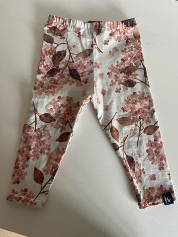 Babystyling legging hortensia’s maat 62/68 beschikbaar voor biedingen