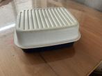 Tupperware broodbewaardoos, Huis en Inrichting, Keuken | Tupperware, Ophalen of Verzenden, Gebruikt, Blauw, Overige typen