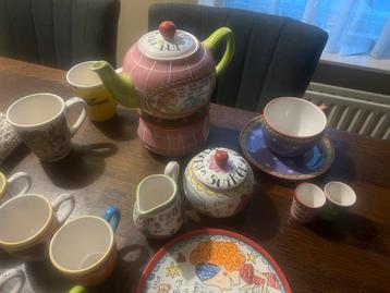 Blond Amsterdam Servies - 19 Delig beschikbaar voor biedingen