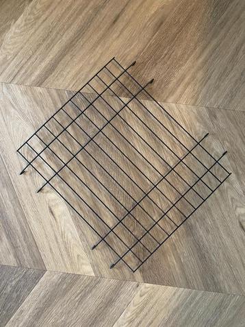 Adori benchverkleiner, ideaal voor pups *ALS NIEUW* beschikbaar voor biedingen