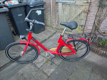 Gazelle M.P.B. rode damesfiets beschikbaar voor biedingen