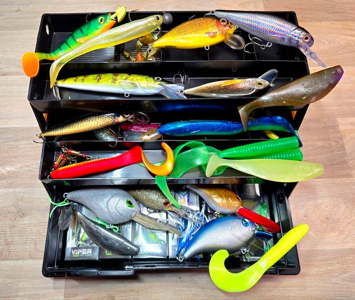 VISKOFFER BomVol Kunstaas : Dam /Hester /Behr /ODS /VIPER, Watersport en Boten, Hengelsport | Roofvissen, Zo goed als nieuw, Overige typen