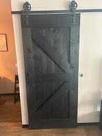 2x loftdeur zwart hout. 210x95 incl geleiders, Doe-het-zelf en Verbouw, Deuren en Horren, Ophalen, Binnendeur, Zo goed als nieuw