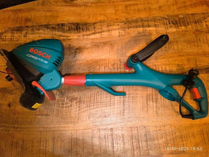 Bosch Kantjesmaaier - ART 26 Combitrim, Tuin en Terras, Grastrimmers, Gebruikt, Elektrisch, 10 tot 30 cm, Ophalen of Verzenden