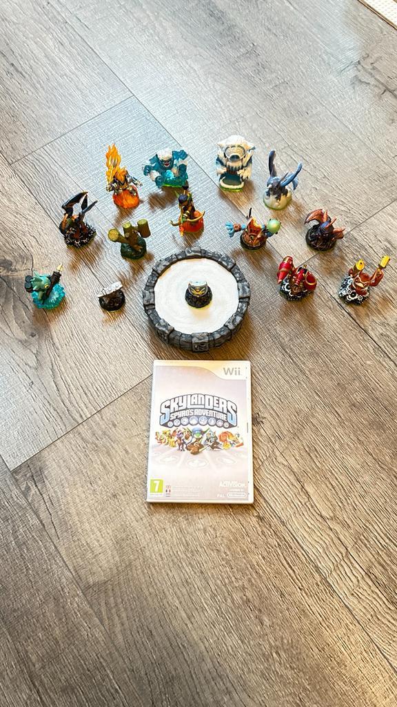 Skylanders Spyro's Adventure Wii + 12 Skylanders, Spelcomputers en Games, Games | Nintendo Wii, Gebruikt, Avontuur en Actie, 2 spelers