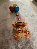 Tijgertje aan ballonnen beeld disney winnie the pooh, Ophalen of Verzenden, Winnie de Poeh of vrienden, Zo goed als nieuw, Beeldje of Figuurtje