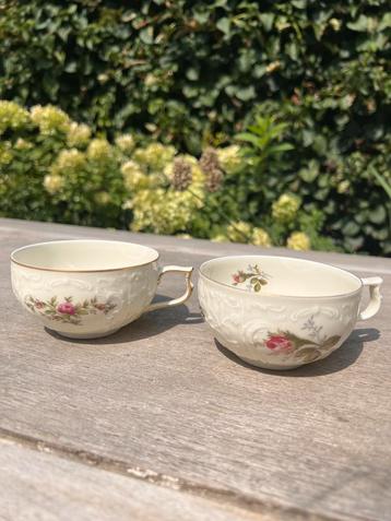 Antieke Rosenthal Kopjes met Rozenmotief (2 stuks) beschikbaar voor biedingen