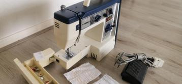 Naaimachine VENDOMATIC 248 werkt goed beschikbaar voor biedingen