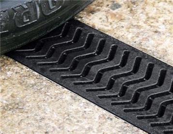 Lijngoot ,grondgoot,draingoot design rooster 15.99€ per m beschikbaar voor biedingen