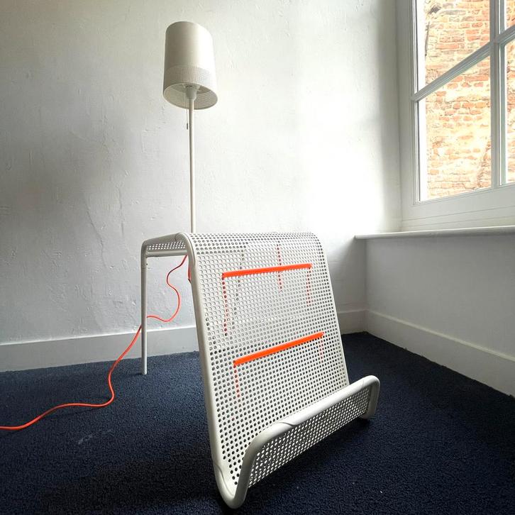 IKEA tafel door Tomek Rygalik, Huis en Inrichting, Tafels | Bijzettafels, Rond, Minder dan 55 cm, Hout, Ophalen