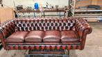 chesterfield bank en stoel(gereserveerd SV Zutphen,christian, Gebruikt, Ophalen of Verzenden, 200 tot 250 cm, Vierpersoons of meer