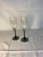 2x Vintage champagneglas met grijze voet, Ophalen of Verzenden